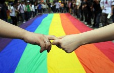 Partidele politice și religia sunt lideri la instigarea urii față de homosexuali